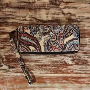 🌟SALE🌟Paisley Canvas Wristlet